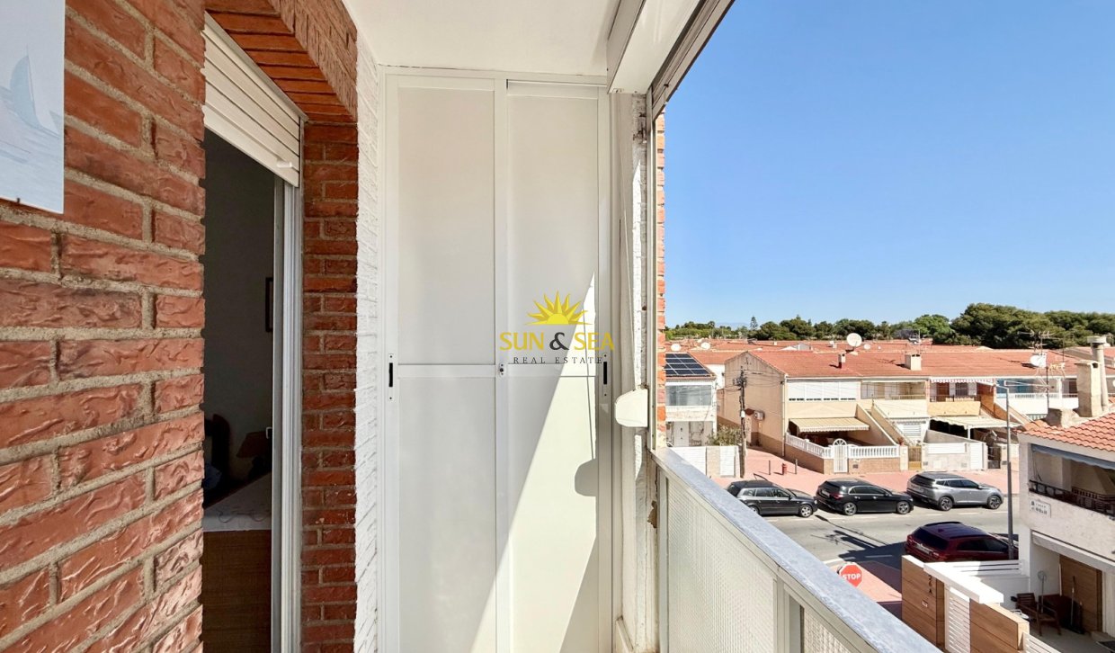 Reventa - Apartamento - Torrevieja - El Acequión - Los Náufragos
