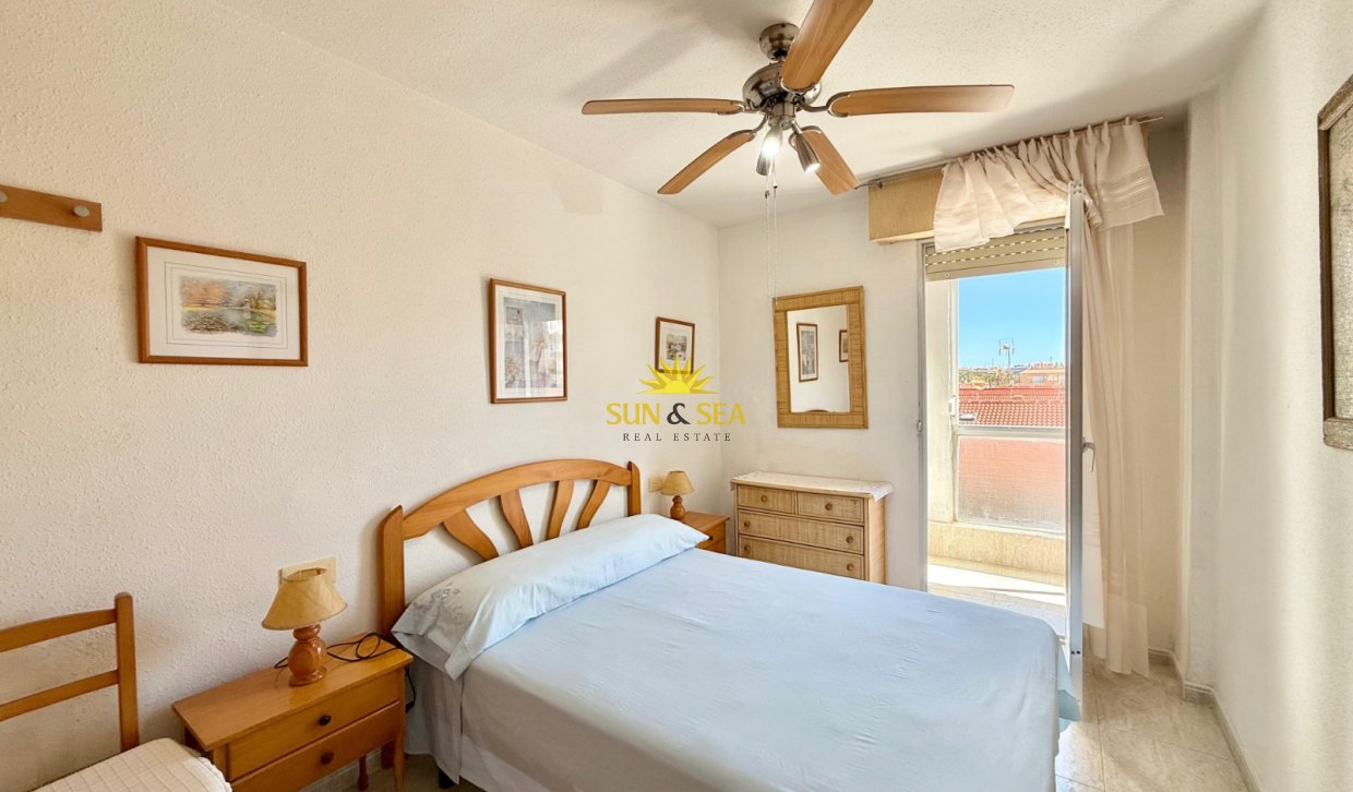 Reventa - Apartamento - Torrevieja - El Acequión - Los Náufragos