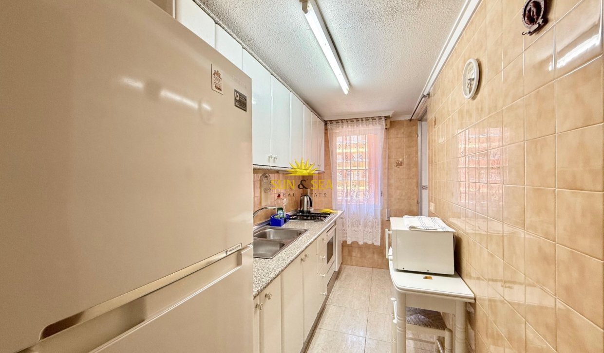 Reventa - Apartamento - Torrevieja - El Acequión - Los Náufragos