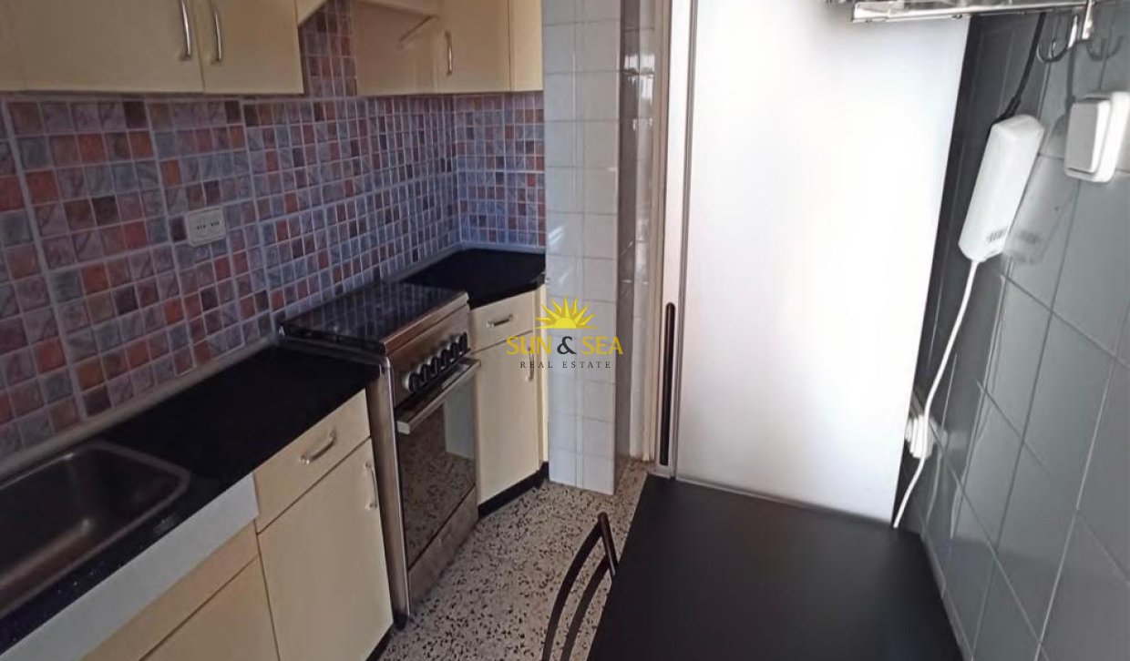Location à long terme - Appartement - El Campello - Campello