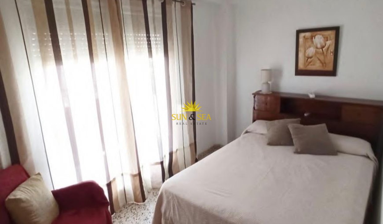 Location à long terme - Appartement - El Campello - Campello