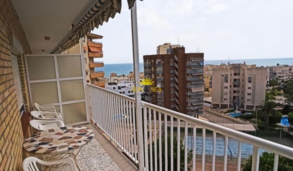 Location à long terme - Appartement - El Campello - Campello