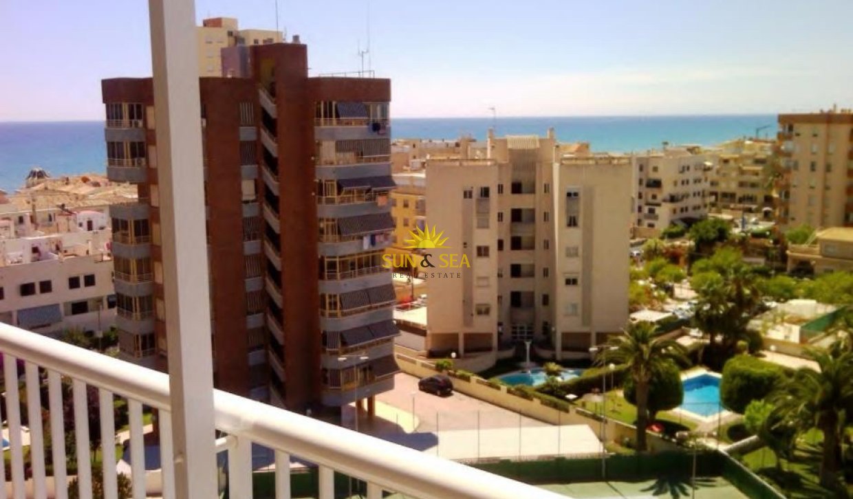 Location à long terme - Appartement - El Campello - Campello