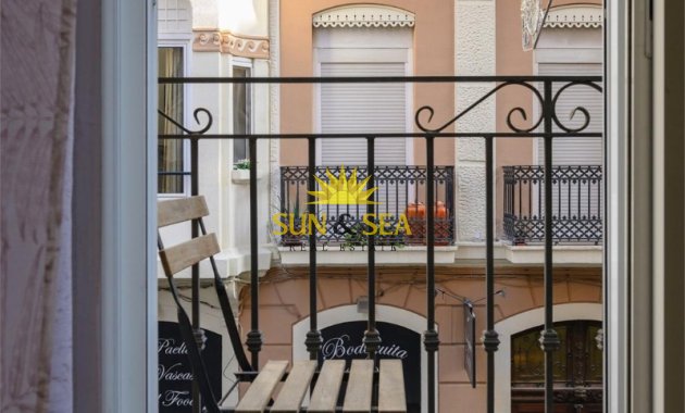 Long Term Rental - Apartment - Alicante - Centro