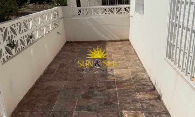 Reventa - Chalet - Torrevieja - El Chaparral