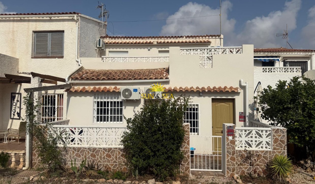 Reventa - Chalet - Torrevieja - El Chaparral