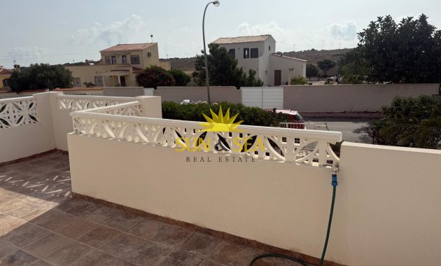 Reventa - Chalet - Torrevieja - El Chaparral