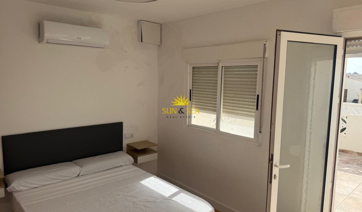 Reventa - Chalet - Torrevieja - El Chaparral