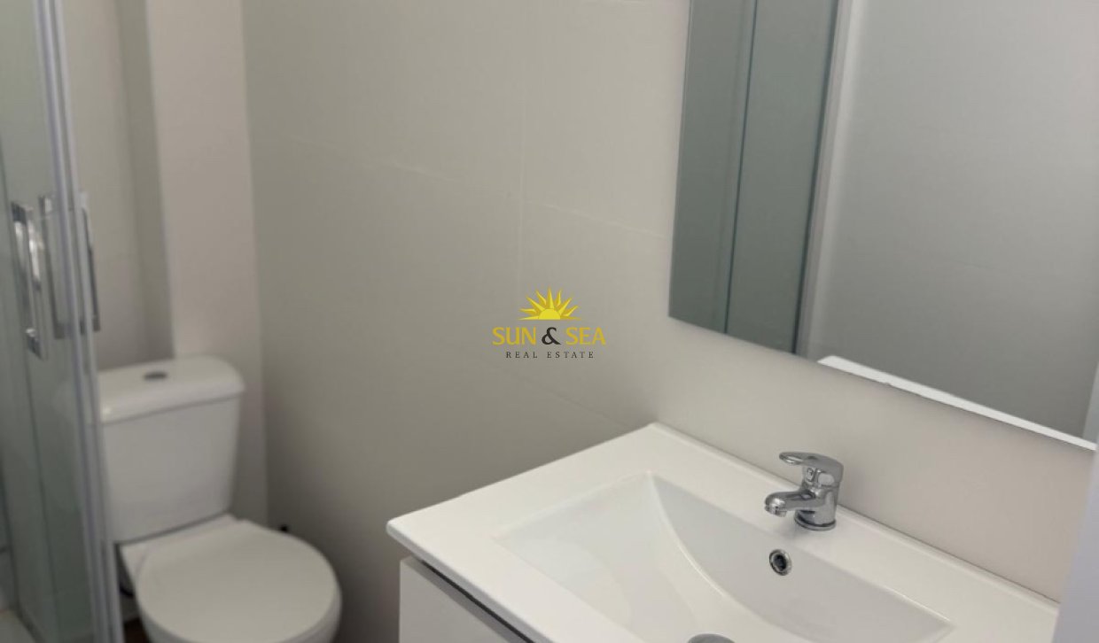 Reventa - Chalet - Torrevieja - El Chaparral