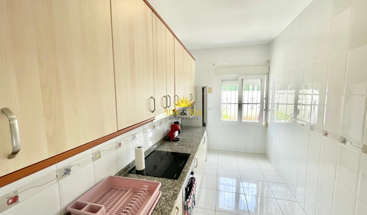 Long Term Rental - Ground Floor - Torrevieja - Los Frutales