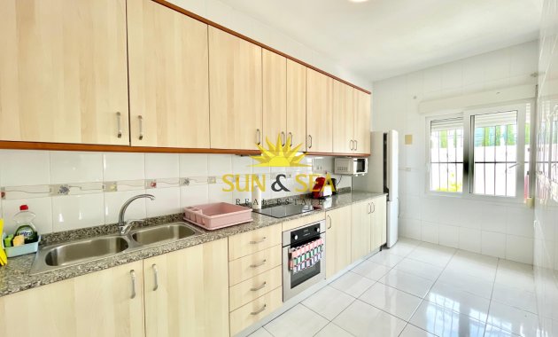 Long Term Rental - Ground Floor - Torrevieja - Los Frutales