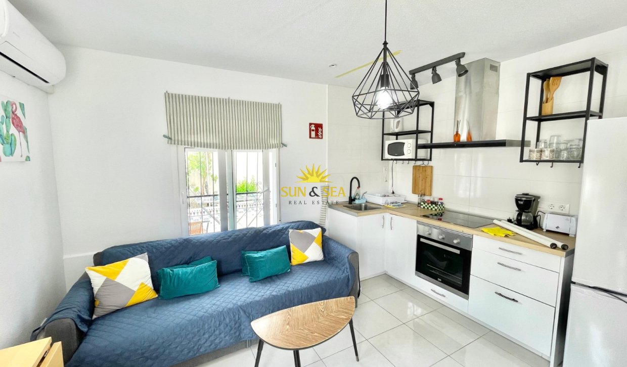 Location à long terme - Appartement - Torrevieja - Los Frutales
