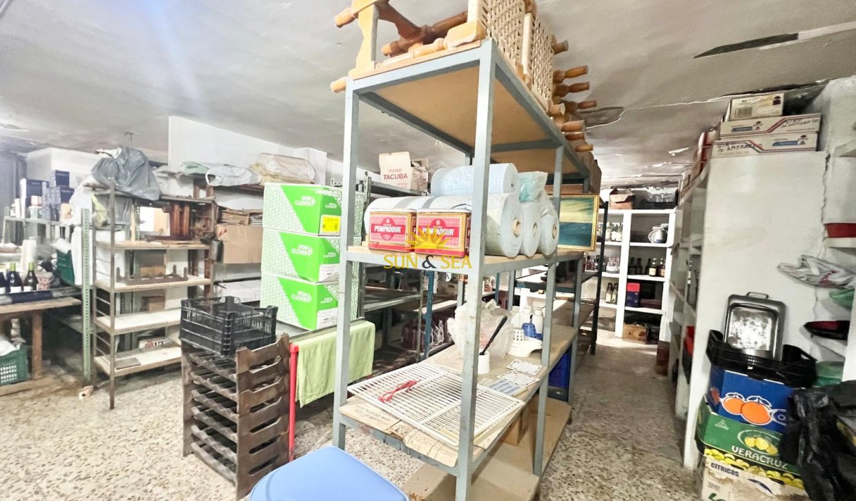 Resale - Commercial - Cartagena - La Manga Del Mar Menor