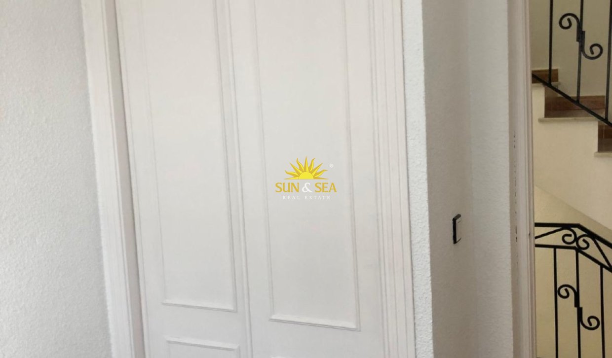 Langfristige Vermietung - Villa - Orihuela Costa