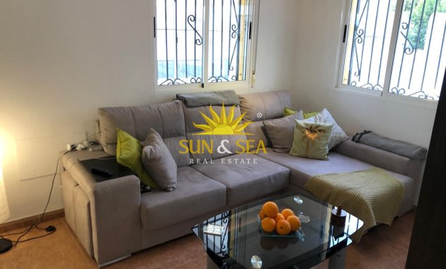 Langfristige Vermietung - Villa - Orihuela Costa