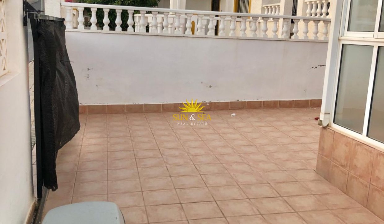 Langfristige Vermietung - Villa - Orihuela Costa