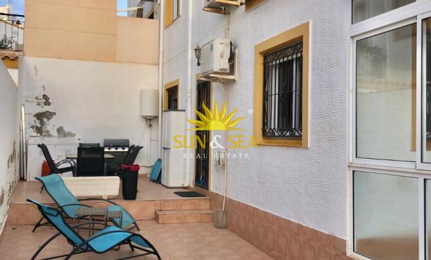Langfristige Vermietung - Villa - Orihuela Costa