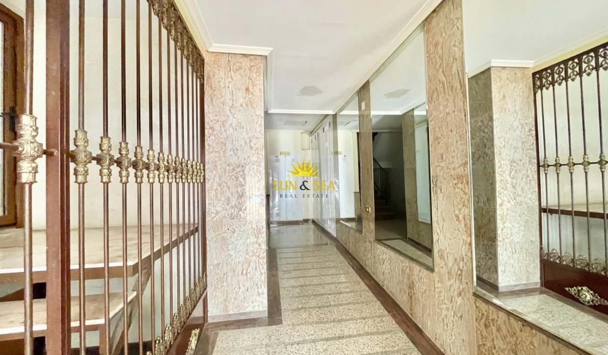 Reventa - Apartamento - Torrevieja - Centro