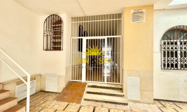 Long Term Rental - Commercial - Torrevieja - Curva del Palangre
