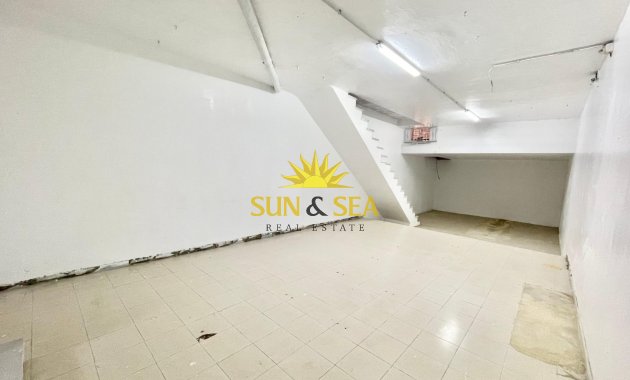 Long Term Rental - Commercial - Torrevieja - Curva del Palangre