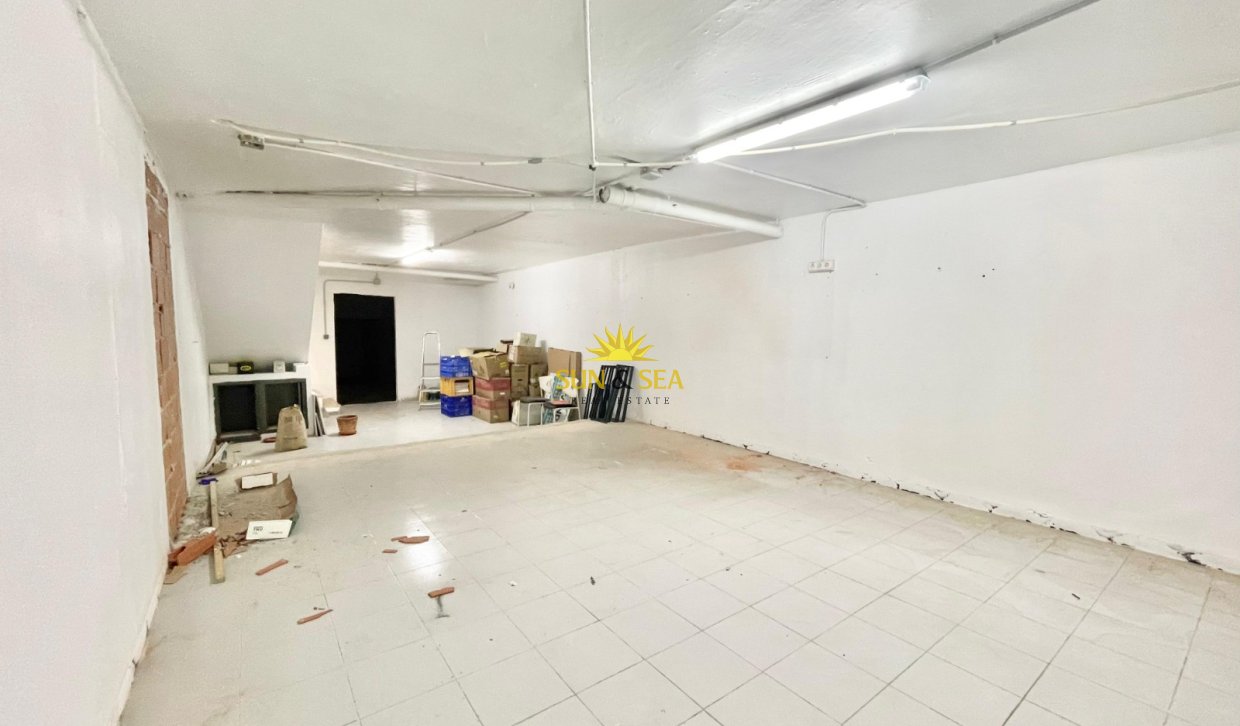 Long Term Rental - Commercial - Torrevieja - Curva del Palangre