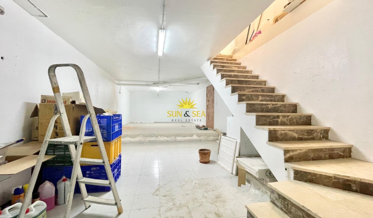 Long Term Rental - Commercial - Torrevieja - Curva del Palangre