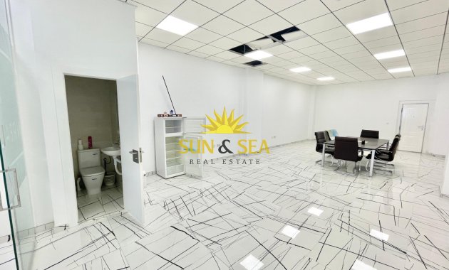 Long Term Rental - Commercial - Torrevieja - Curva del Palangre