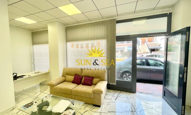 Long Term Rental - Commercial - Torrevieja - Curva del Palangre