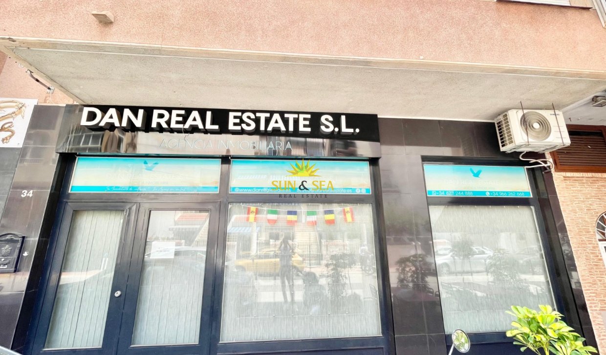 Long Term Rental - Commercial - Torrevieja - Curva del Palangre