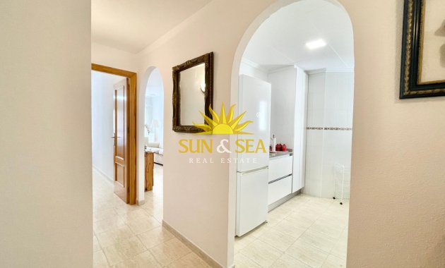 Alquiler a largo plazo - Apartamento - Torrevieja - Centro