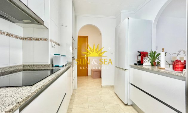 Alquiler a largo plazo - Apartamento - Torrevieja - Centro
