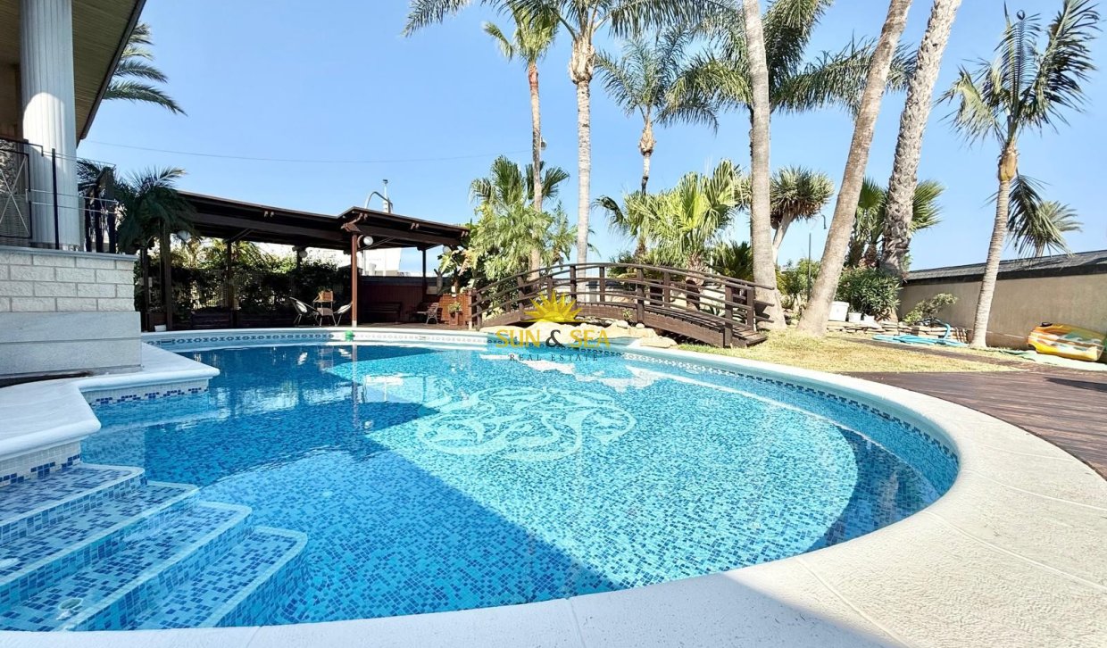 Resale - Villa / Semi detached - San Pedro del Pinatar - San Pedro de Pinatar