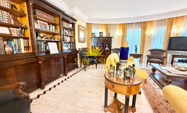 Resale - Villa / Semi detached - San Pedro del Pinatar - San Pedro de Pinatar