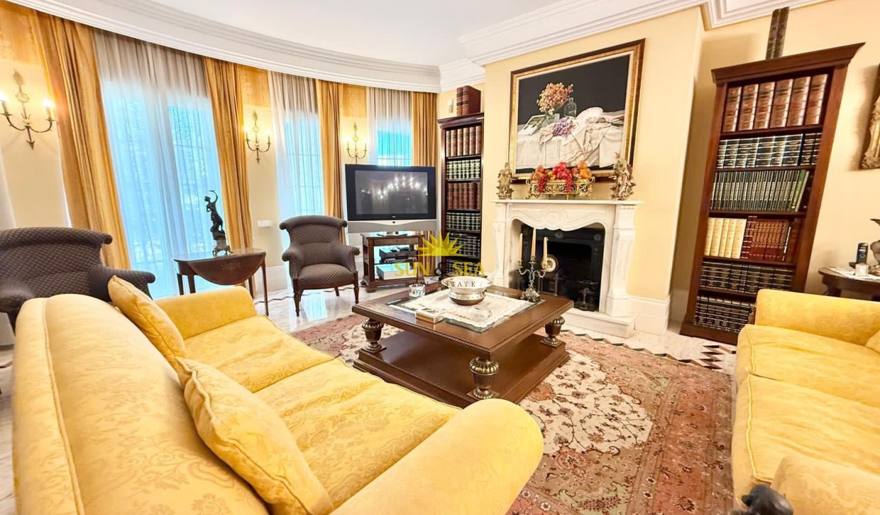 Resale - Villa / Semi detached - San Pedro del Pinatar - San Pedro de Pinatar