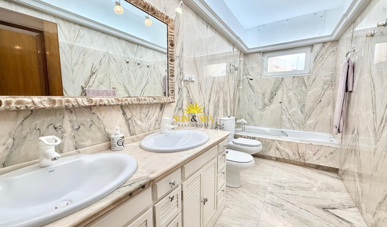 Resale - Villa / Semi detached - San Pedro del Pinatar - San Pedro de Pinatar
