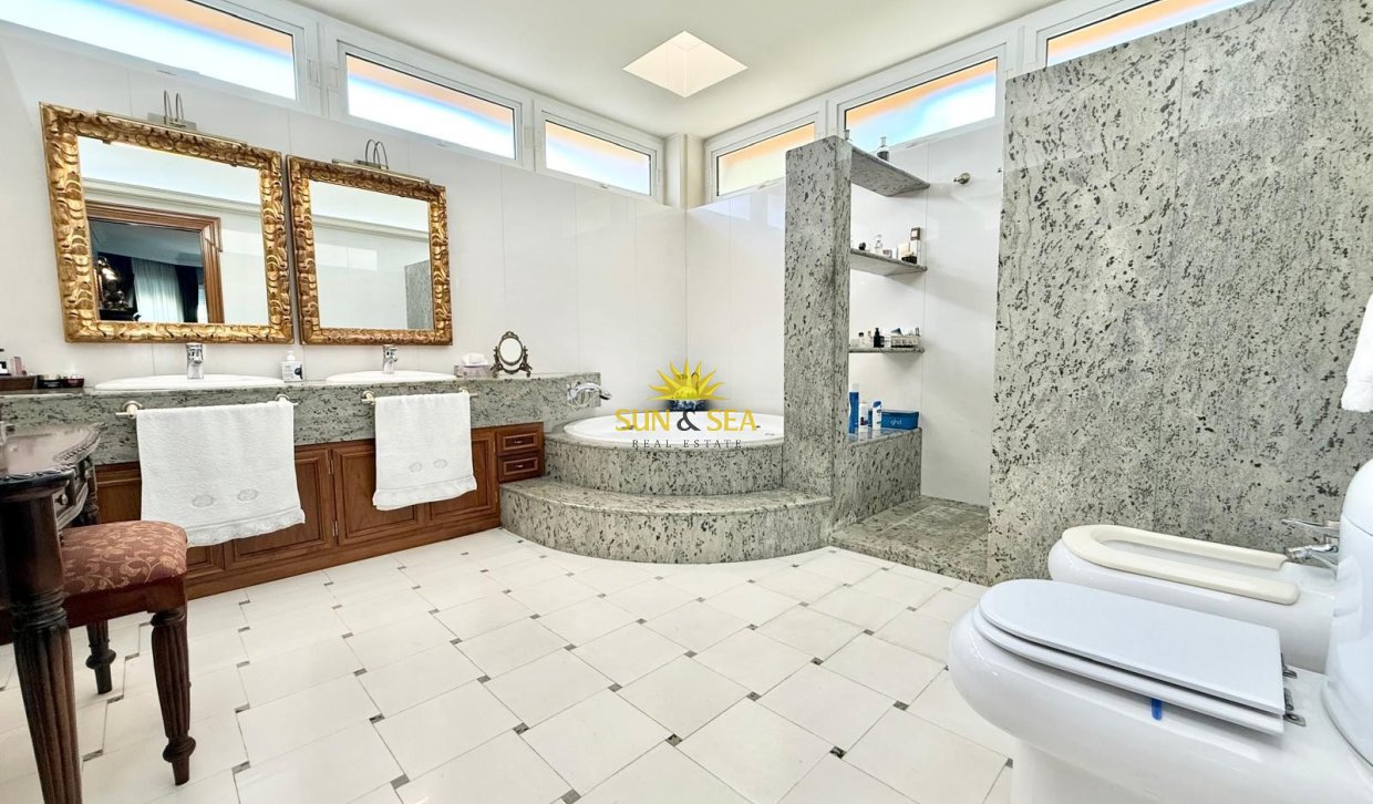 Resale - Villa / Semi detached - San Pedro del Pinatar - San Pedro de Pinatar