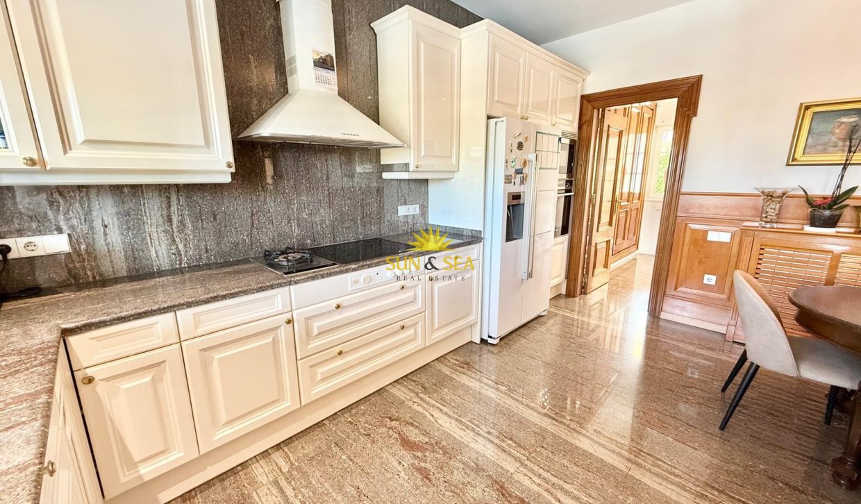Resale - Villa / Semi detached - San Pedro del Pinatar - San Pedro de Pinatar