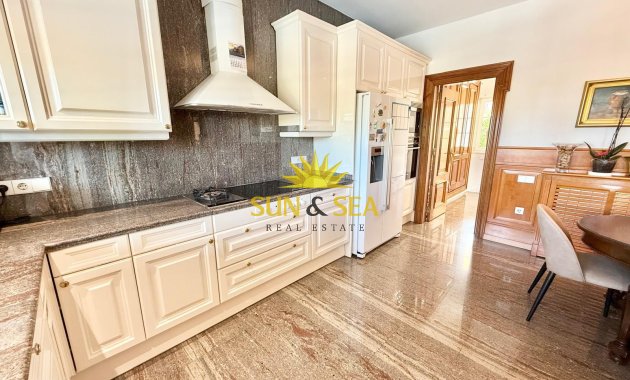 Resale - Villa / Semi detached - San Pedro del Pinatar - San Pedro de Pinatar