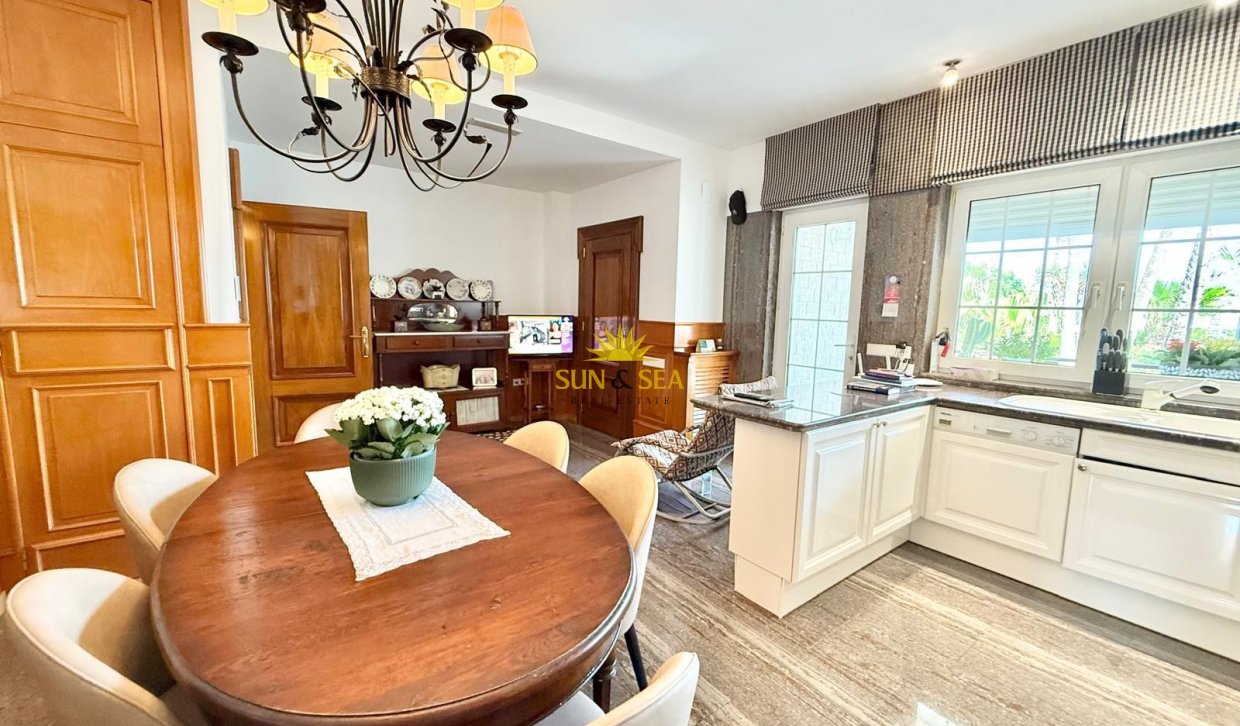 Resale - Villa / Semi detached - San Pedro del Pinatar - San Pedro de Pinatar