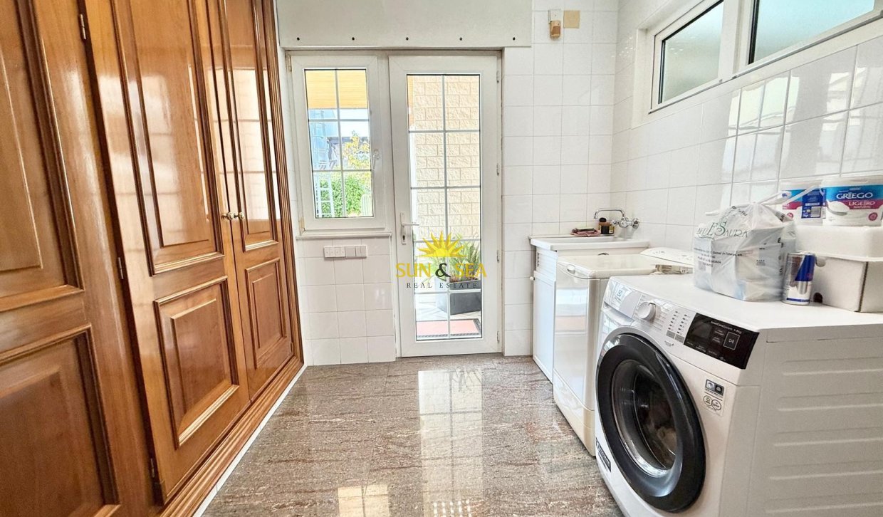 Resale - Villa / Semi detached - San Pedro del Pinatar - San Pedro de Pinatar