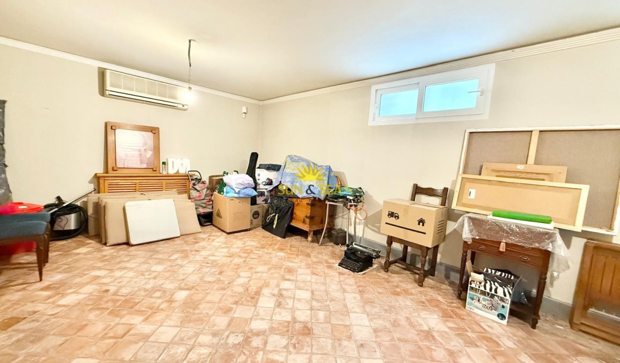 Resale - Villa / Semi detached - San Pedro del Pinatar - San Pedro de Pinatar