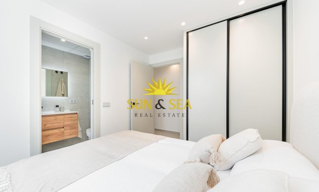 Reventa - Atico - Torrevieja - Playa del Acequión