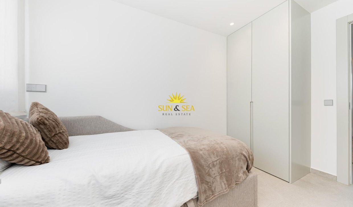 Reventa - Atico - Torrevieja - Playa del Acequión