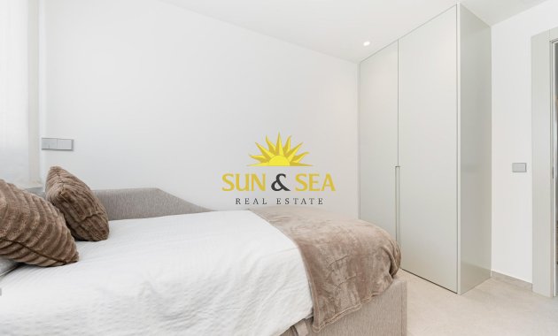 Reventa - Atico - Torrevieja - Playa del Acequión