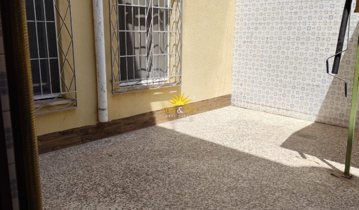 Wiederverkauf - Ground Floor - 