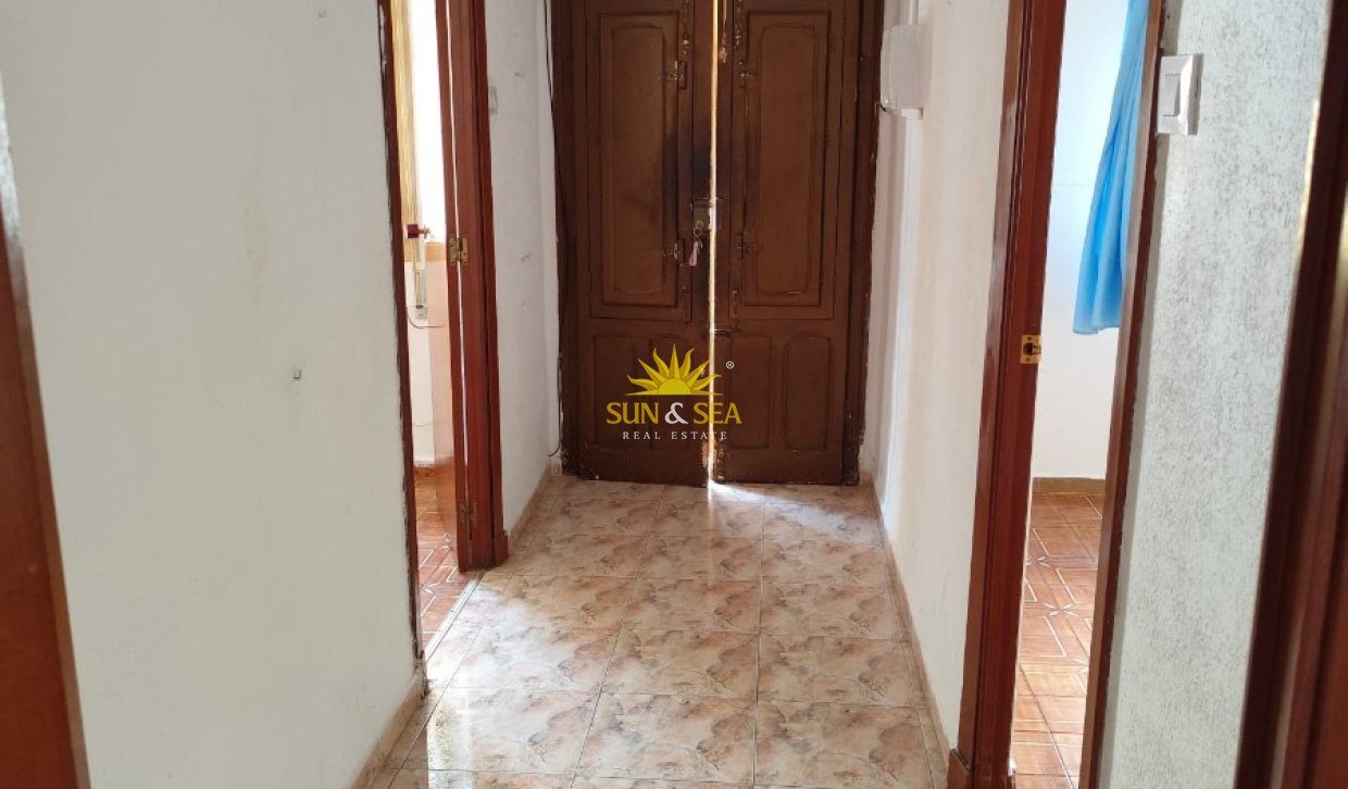 Wiederverkauf - Ground Floor - 