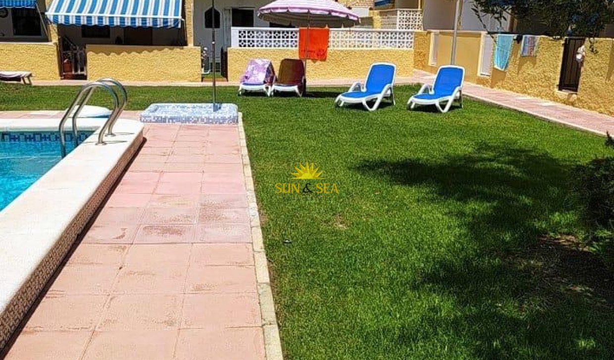 Location à long terme - Townhouse - Torrevieja - Rosaleda-los frutales
