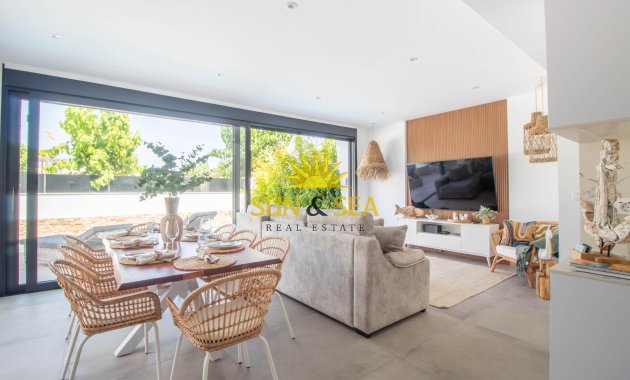 Resale - Villa / Semi detached - Santiago de la ribera - zona san blas