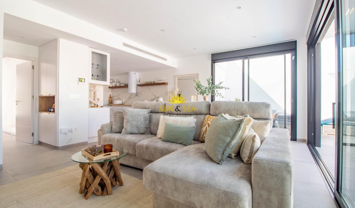 Resale - Villa / Semi detached - Santiago de la ribera - zona san blas