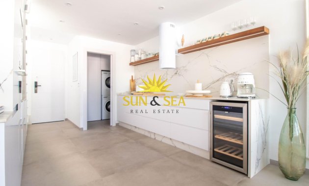 Resale - Villa / Semi detached - Santiago de la ribera - zona san blas